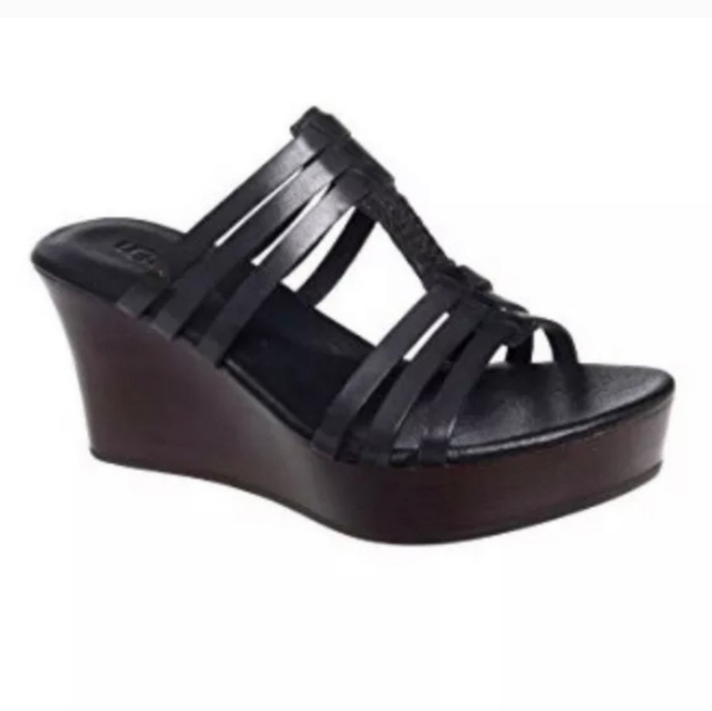 UGG Mattie Wedge Platform Sandal